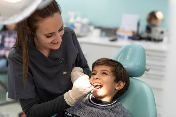Best Weekend Emergency Dentist in Lindsay, TX